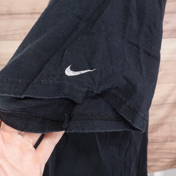 VINTAGE NIKE LIVESTRONG LANCE ARMSTRONG FOUNDATION Y2K 00s SILVER TAG TSHIRT XL - Picture 4 of 8